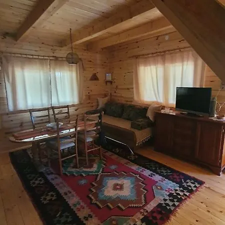 Drvena Vikendica Teodora Apartmán